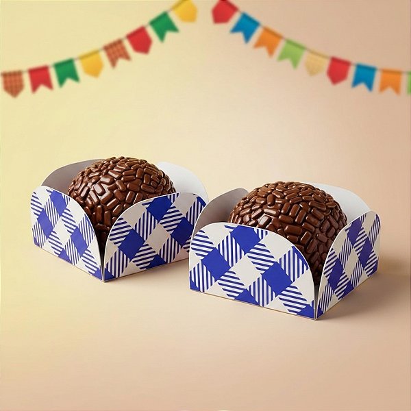 Forminhas para Doces 4 Pétalas Xadrez Azul - 30 unidades - Rizzo