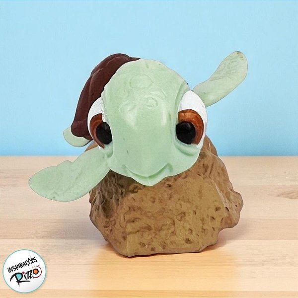 Mini Figura Colecionável - Esguicho - Procurando Nemo - 5cm - 1 unidade - Disney Original - Rizzo