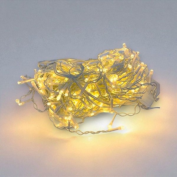 Cascata de LED Pisca Pisca Branco Quente com Fio Branco 200 Leds de 8 Funções - 5m - 1 unidade - Rizzo