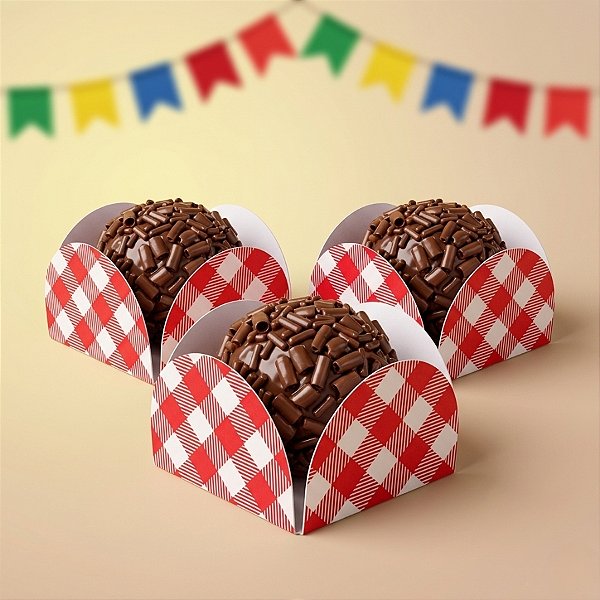 Forminhas para Doces 4 Pétalas - Xadrez Vermelho e Branco - 2,5x3,3cm  - 50 unidades - Nc Toys - Rizzo