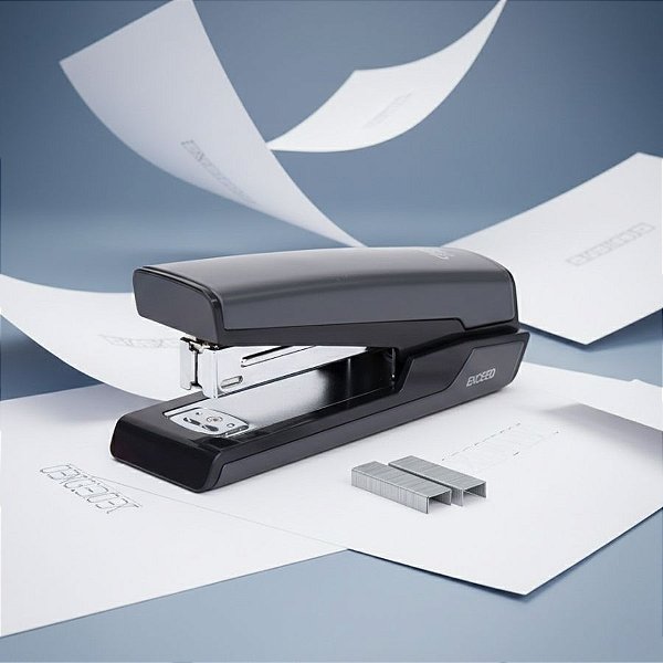 Grampeador Effortless Exceed - Suporta até 25 Folhas - 12,5x6cm - 1 unidade - Deli - Rizzo