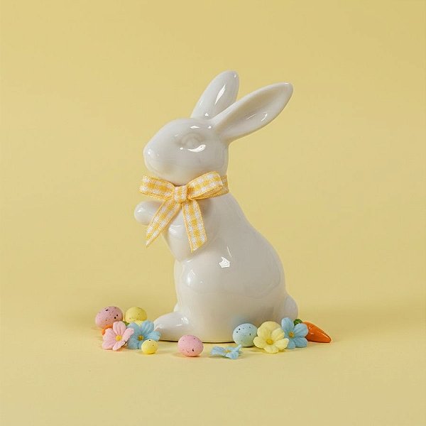 Enfeite Decorativo de Páscoa em Porcelana - Coelho de Pé com Laço - Amarelo - 6x5x9,5cm - 1 unidade - Rizzo