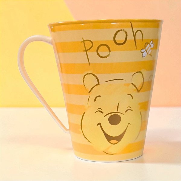 Caneca de Plástico Ursinho Pooh - Amarelo - 360ml - Disney Original - 1 unidade - Plasútil - Rizzo