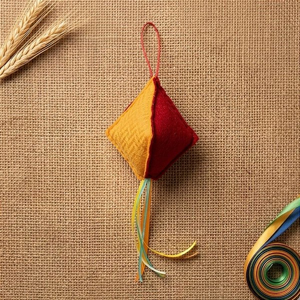 Enfeite para Pendurar de Festa Junina em Feltro - Balão - 9,5x12cm - 1 unidade - Cromus - Rizzo