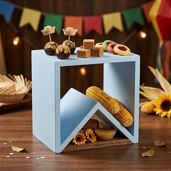 Suporte para Doces em Madeira Bandeirinha Rústico De Festa Junina - Azul Bebê - 16,3x16cm - 1 unidade - Rizzo