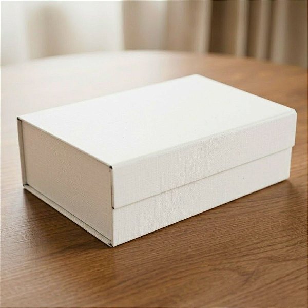 Caixa de Papel Rígido Retangular com Imã - Duna - M 29x21x9cm - 1 unidade - Cromus - Rizzo