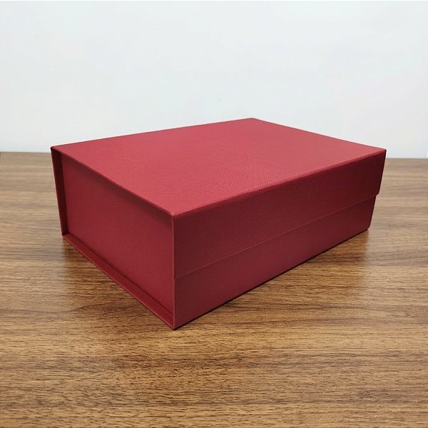 Caixa de Papel Rígido Retangular com Imã - Oxford Vermelho - G 33,5x24,5x10cm - 1 unidade - Cromus - Rizzo