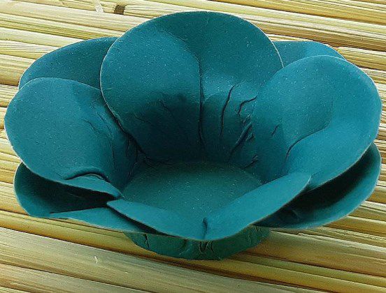 Forminha para Doces Floral Leka Colorset Azul Turquesa - 40 unidades - Decorart - Rizzo Embalagens