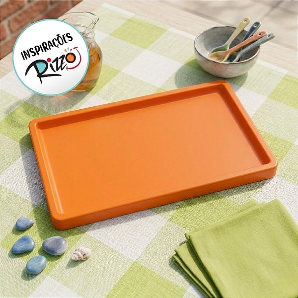 Bandeja Retangular 30x18cm Laranja - 01 unidade - Só Boleiras - Rizzo Embalagens
