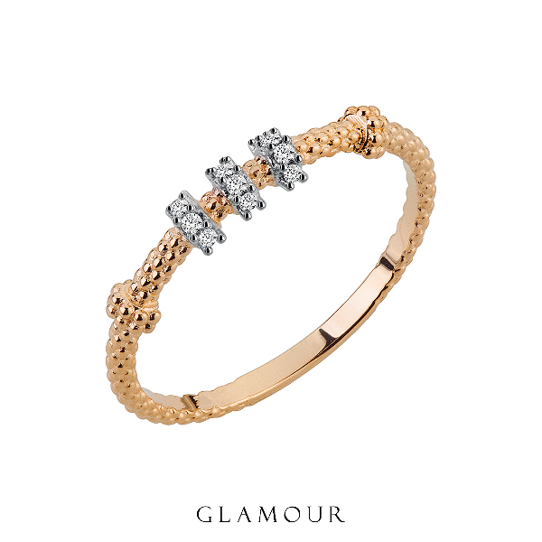Anel Trabalhado Com Diamantes em Ouro 18K