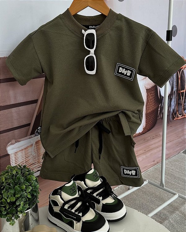 Conjunto Infantil Masculino Verde Militar Casual