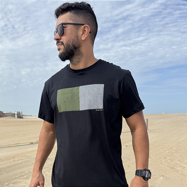 T-SHIRT ADULTO PRETA RETÂNGULO