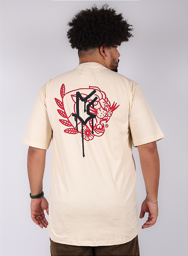 Camiseta Chronic Plus Size - Ngm Guenta Pantera - Bege