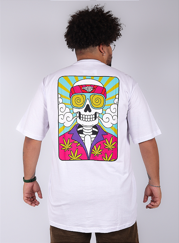 Camiseta Chronic Plus Size - Caveira - Branco