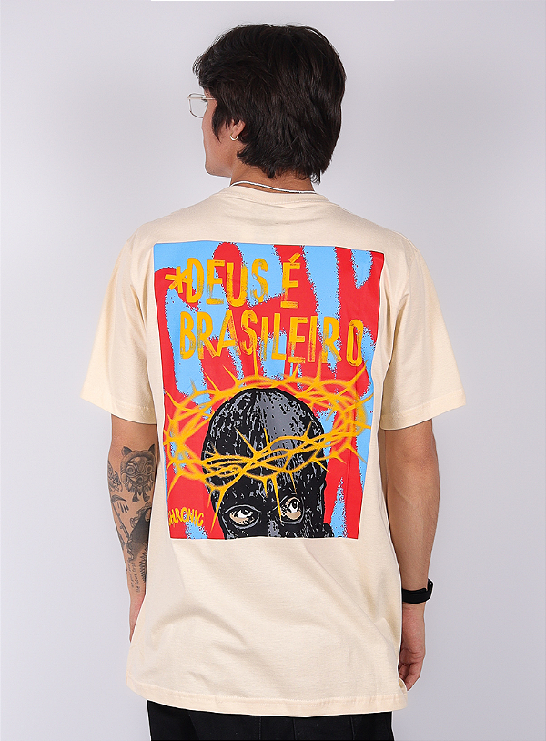 Camiseta Chronic - Deus e Brasileiro - Bege