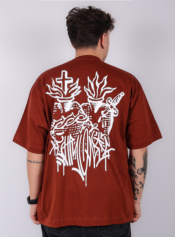 Camiseta Chronic Oversized - Abençoado por Deus e Cria por Natureza - Vermelho