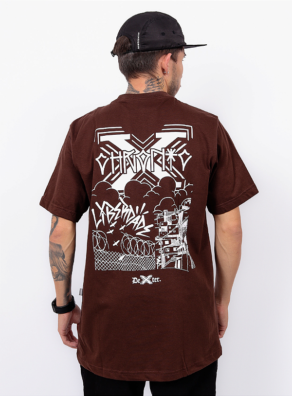 Camiseta Chronic Colab. Dexter - A Liberdade Jamais Será Dada Pelo Opressor - Marrom