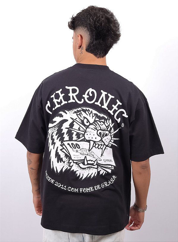Camiseta Chronic Oversized - Fome de Grana - Preto