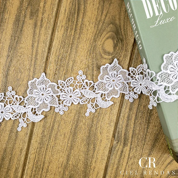 Renda Guipir Branca CH-8015/G (7,0cm - 13,70m)
