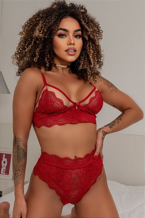 CONJUNTO LUXO ILLUSION ELEGANCIA COM CALCINHA HOT PANT VERMELHO