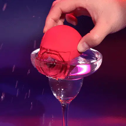 ROSA ESTIMULADORA DE CLITÓRIS COM PULSAÇÃO MAGIC ROSE SI