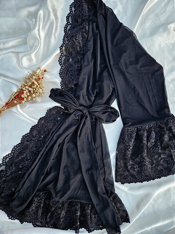 ROBE EM TULE LISO COM RENDA CATIUSCIA PRETO