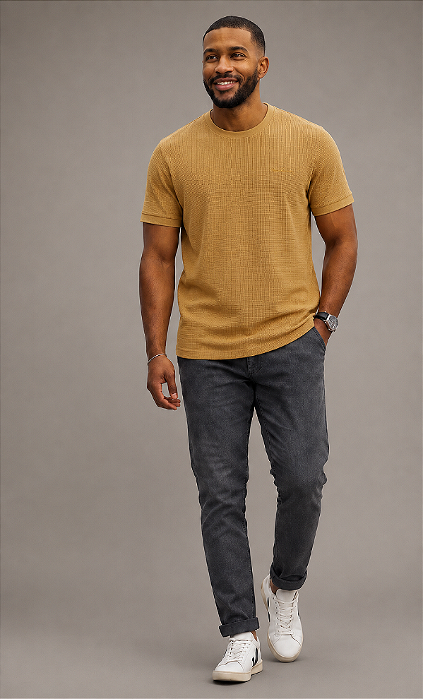 Camiseta Gola Careca Pierre Cardin - Algodão/Poliestrer - Ref. 48265 Caqui