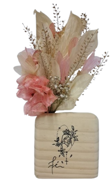 Decoração em Madeira Quadrado 10x10 Com Flores Desidratadas