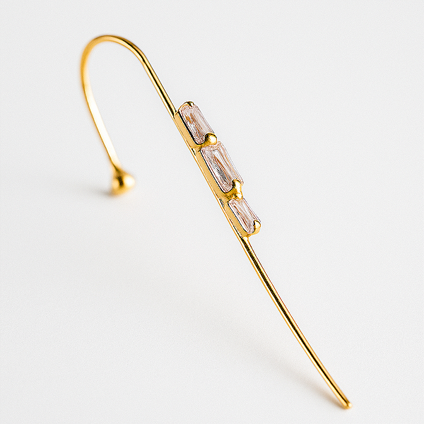 Piercing Transversal Com 3 Zircônias Retangulares Banhado A Ouro