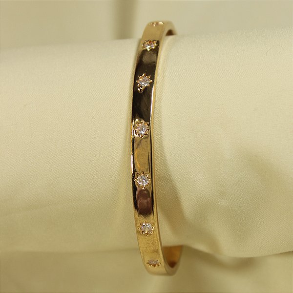 Pulseira Bracelete Com Estrelinhas Ouro