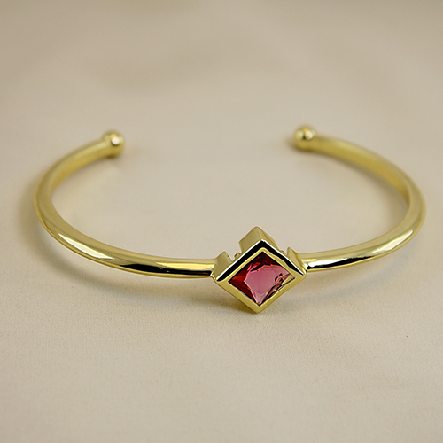 Pulseira Bracelete Regulável Com Granada Em Losango Banhado A Ouro