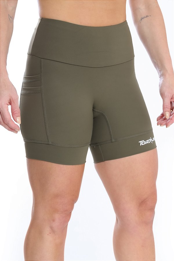 Short Feminino Multi Bolsos Verde Militar