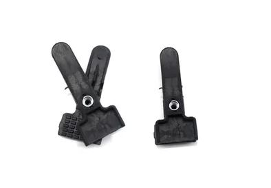 Presilha Plástico Quadrada Preta