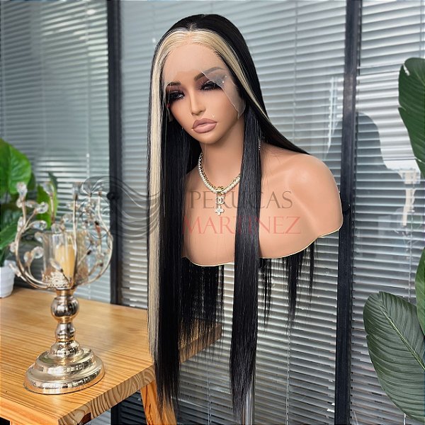 LACE FRONT MELISSA PRETA COM MECHAS 13 X 3