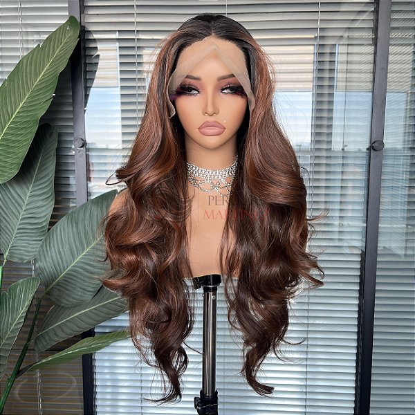 LACE FRONT JADE MORENA ILUMINADA HD