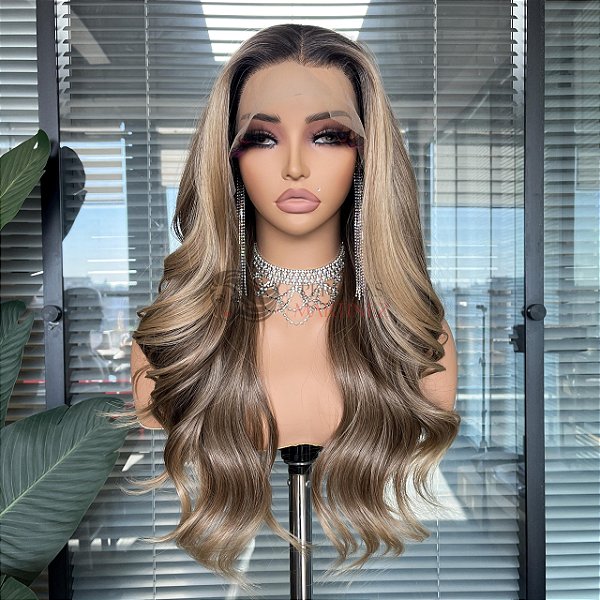 LACE FRONT JADE LOIRO MEL COM MECHAS 13 x 4 HD