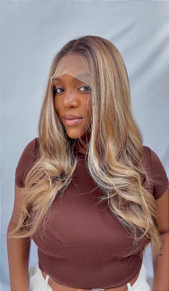 LACE FRONT KAMILLA CHOCOLATE COM MECHAS 13 x 4
