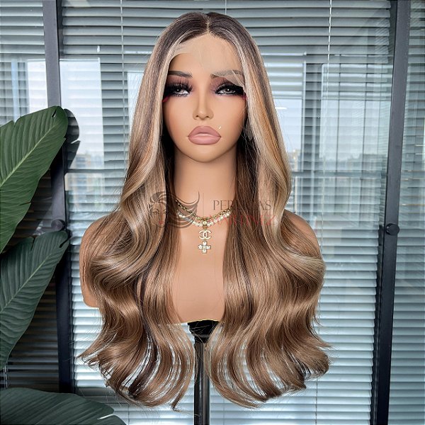 LACE FRONT KAMILLA CHOCOLATE COM MECHAS 13 x 4