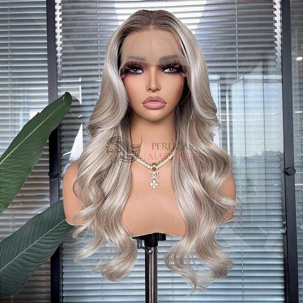 LACE FRONT KAMILLA PLATINADA COM RAIZ E MECHAS 13 x 4
