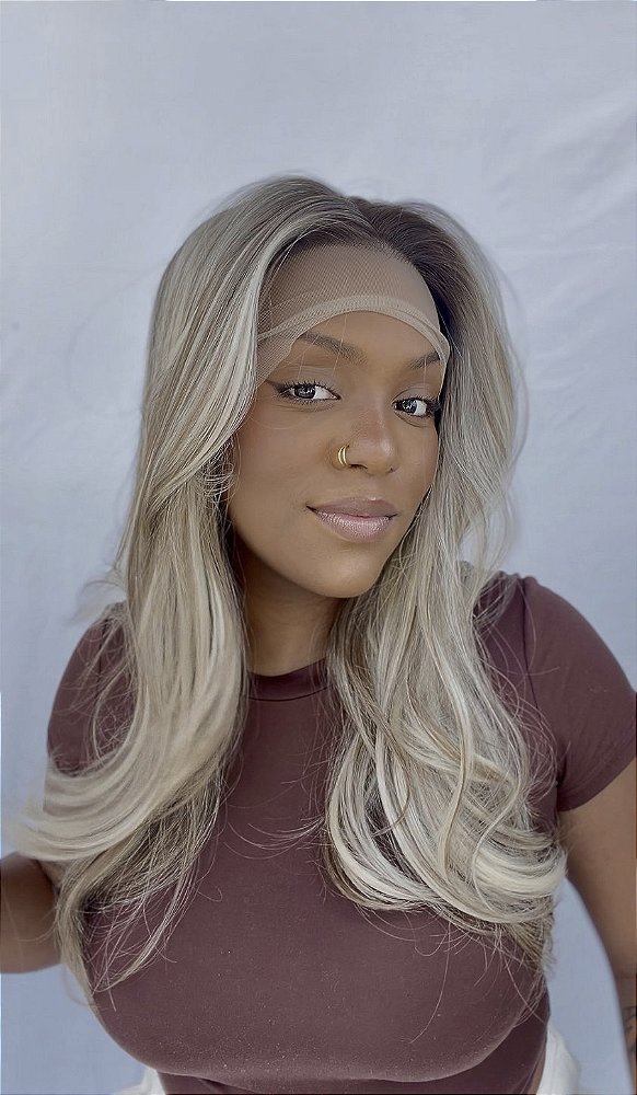 LACE FRONT ARIANNA LOIRO BEGE ACINZENTADO MESCLADO COM RAIZ ESFUMANDA 13 x 4