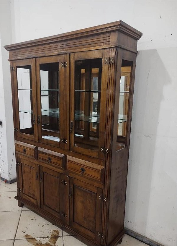 CRISTALEIRA 3 PORTAS SUPERIOR E 3 INFERIOR, 3 GAVETAS - REF. 3010