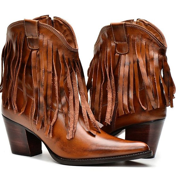 botas femininas bico fino