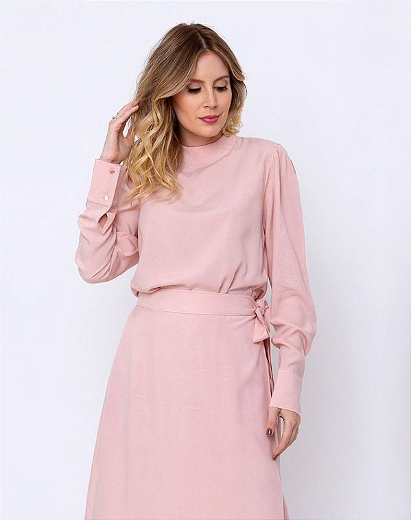Blusa Gola Alta Manga Longa Feminina com Fenda nas Costas Moda Evangélica Executiva Rose