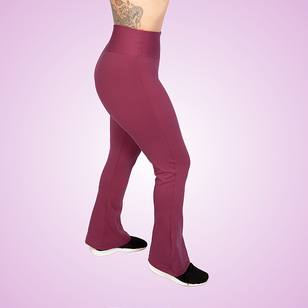 Calça Flare Vinho