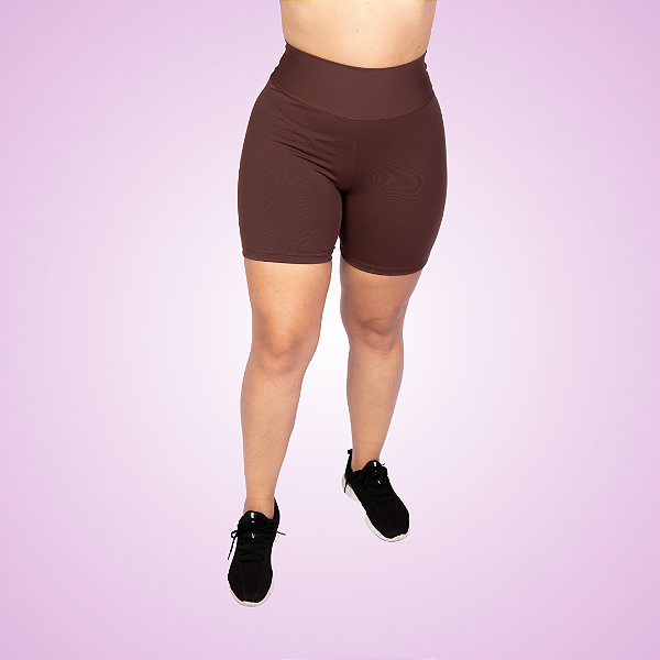 Shorts Marrom