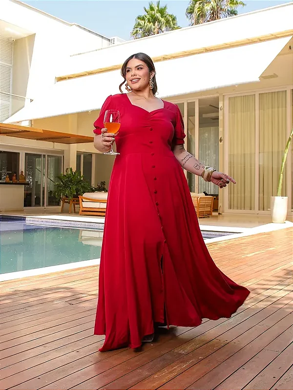 Vestido longo social em tecido viscose.