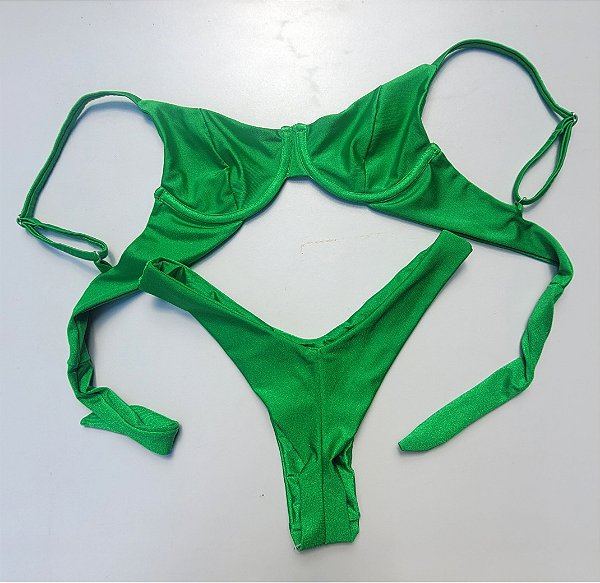 Conjunto Retrô Verde Bandeira