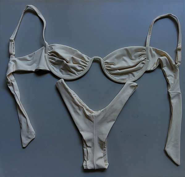 - Conjunto Jade calcinha asa delta