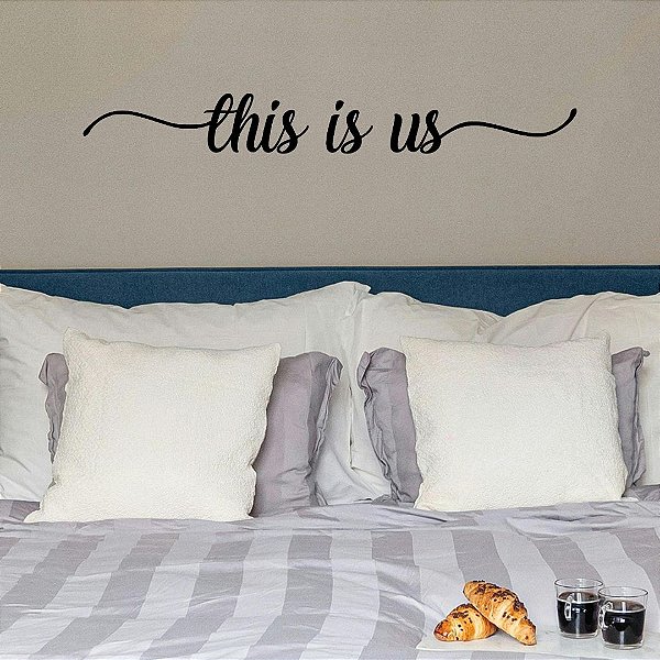 This is us - Frase quarto, sala, casa MDF relevo decorativo