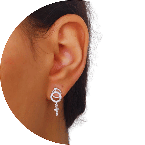 Brinco Circulo e Cruz de Prata 925 Cravejado com Zircônias